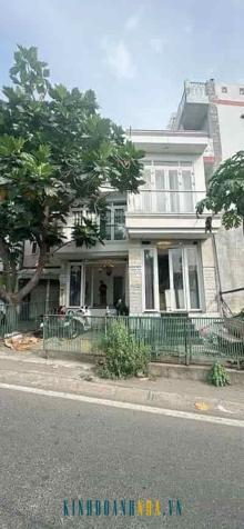 **Đầu tư hấp dẫn! Mặt tiền kinh doanh 8m gần chợ Bà Chiểu - Diện tích 37m2 nở hậu - Giá chỉ 4.95 tỷ**