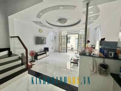 Nhà phú nhuận 4 tầng đẳng cấp, hẻm rộng 10m xe tải quay đầu, chỉ 4.8 tỷ - bao sang tên ngay!