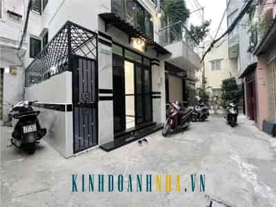 Nhà phú nhuận 4 tầng đẳng cấp, hẻm rộng 10m xe tải quay đầu, chỉ 4.8 tỷ - bao sang tên ngay!