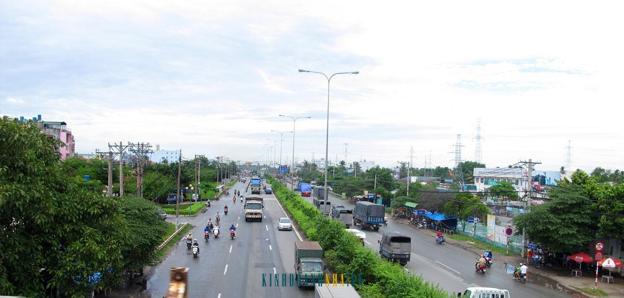Bán nhà sang trọng 1 trệt 4 lầu tại kdc hiệp thành 13 gần chợ hiệp thành
