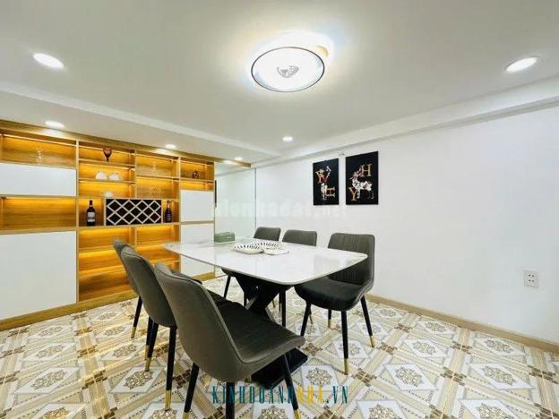 Bán nhà mặt đường số 14 - 1 trệt, 3 lầu, giá 4.35 tỷ