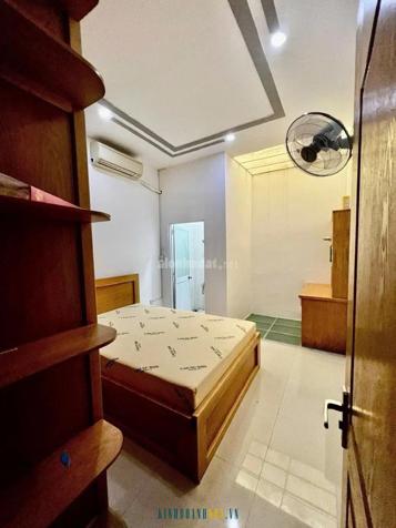 Chủ cần bán gấp nhà 3 tầng tại Hiệp Bình Chánh, Thủ Đức. Pháp lý đầy đủ, công chứng ngay trong ngày.