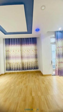 Chủ cần bán gấp nhà 3 tầng tại Linh Đông, Thủ Đức. Pháp lý rõ ràng, có thể công chứng ngay trong ngày.