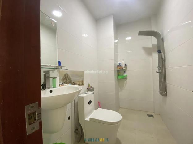 Bán nhà 4 tầng hoàn công đầy đủ, mặt tiền đường kinh doanh tại Long Trường, Thủ Đức.