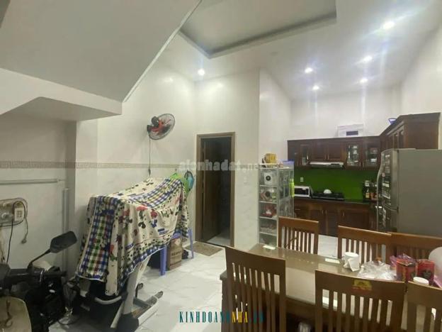 Chỉ với hơn 4 tỷ, sở hữu ngay lô đất sổ hồng riêng không bị quy hoạch, tọa lạc ngay trung tâm phường Lĩnh Đông, Thủ Đức.