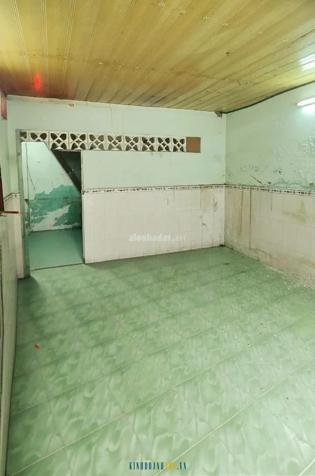 Bán nhà mặt tiền rộng rãi, diện tích lớn, giá chỉ từ 20 tỷ trở lên.