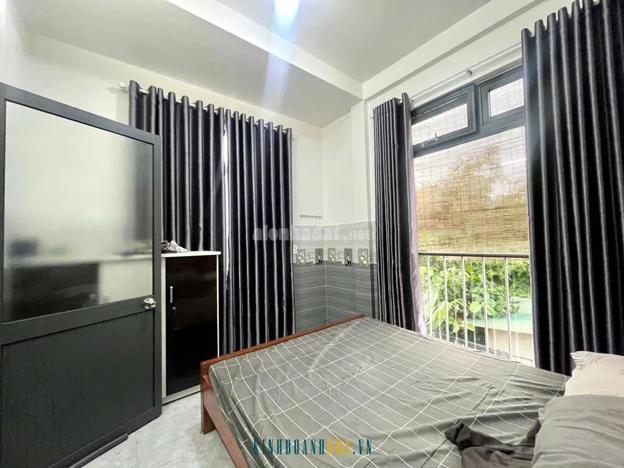 Bán nhà đẹp 3 tầng trên đường Lý Nam Đế, phường An Hòa, TP Huế, diện tích 100m2.