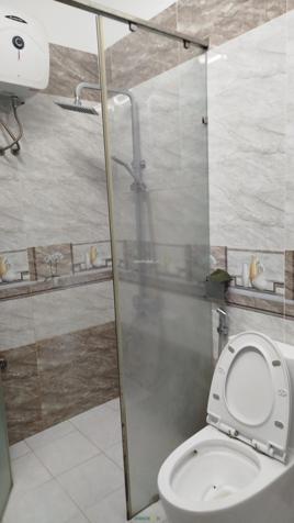 Bán nhà 3 tầng mặt tiền đường 7.5m Nguyễn Thị Thập, gần chợ Phú Lộc.