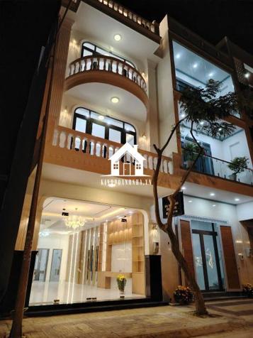 Bán căn nhà mới tọa lạc ngay mặt đường nhựa 16m, vỉa hè rộng 3m, thuộc khu K1 (Khu A) Phan Rang - Ninh Thuận. Đây là một lựa chọn