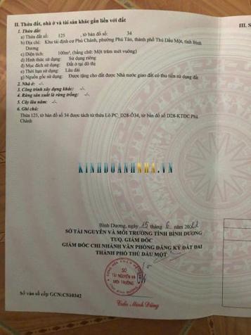 Bán gấp lô đất tại Phú Tân, Thủ Dầu Một. Đường nhựa 8m, nằm đối diện công viên, chỉ 2.05 tỷ.