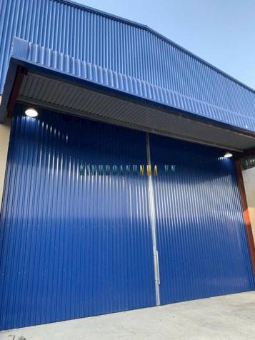 Bán nhà xưởng diện tích lớn: 1703.8m2, trong đó có 1.300m2 thổ cư, giá hấp dẫn. Địa chỉ tại Võ Thị Thừa, An Phú Đông, gần
