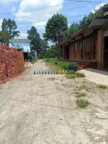 Chính chủ bán lô đất 10x13m tại trung tâm Phú An, Bến Cát, giá 950 triệu.