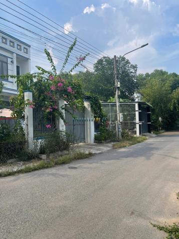 Bán đất Phú An, Bến Cát, đường nhựa 6m, diện tích 744m² (10x32m), giá 2 tỷ 650 triệu.