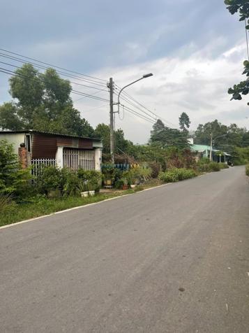 Bán đất Phú An, Bến Cát, gần trung tâm, diện tích 6x40, giá 1 tỷ 700 triệu.