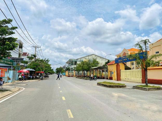 Bán đất 484.6m² thổ cư tại đường Nguyễn Bình, Nhà Bè, thích hợp làm kho xưởng hoặc nhà vườn, giá 15 tỷ.