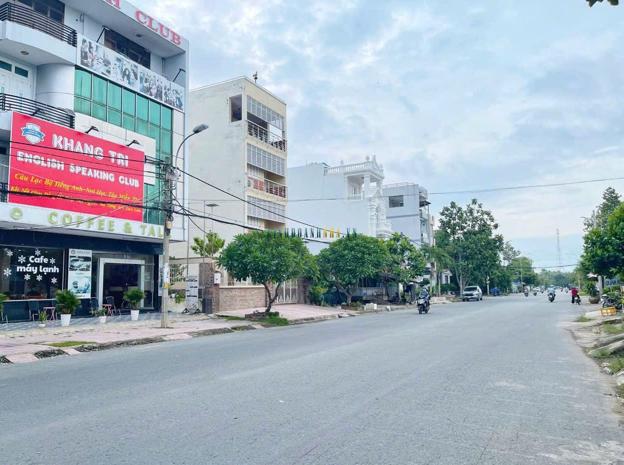 Bán đất ngay trung tâm Huyện Nhà Bè, Phú Xuân, diện tích 5x24m, giá 4.5 tỷ, xây dựng tự do.