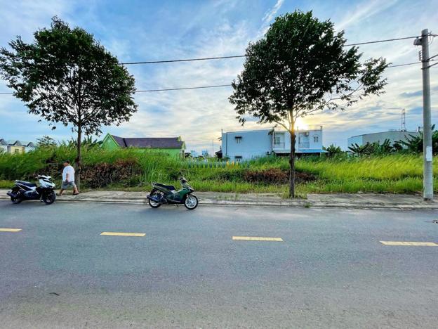 Bán đất KDC Sài Gòn Village Long Hậu, diện tích 80m2, đường số 21, giá 2.2 tỷ.