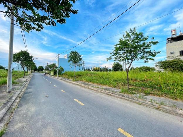 Bán đất KDC Sài Gòn Village Long Hậu, diện tích 80m2, đường số 21, giá 2.2 tỷ.