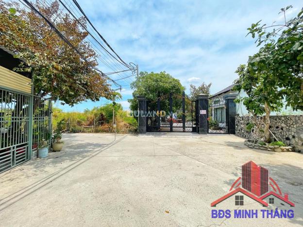 Bán đất ngang 7m x 27m, sổ riêng, hẻm xe hơi, đường Nguyễn Văn Tạo, giá 3.8 tỷ.