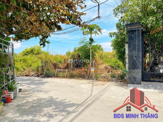Bán đất ngang 7m x 27m, sổ riêng, hẻm xe hơi, đường Nguyễn Văn Tạo, giá 3.8 tỷ.